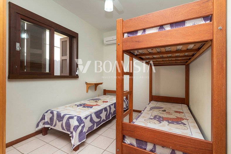 Rent House 4 rooms w/ 1 suite sea front | Bombas / SC